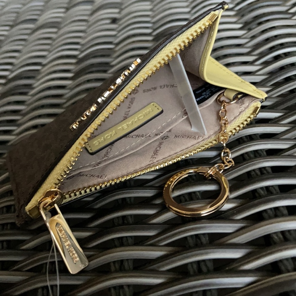 Michael Kors Small TZ Coinpouch with ID - Picture 15 of 16
